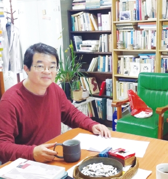 시인, 우석대 교수 안도현 인터뷰 섬네일 파일